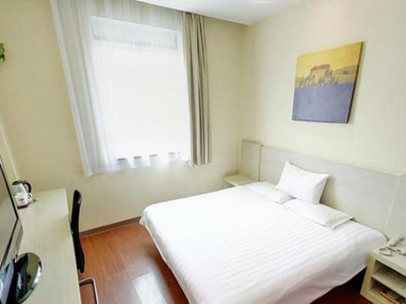 Hanting Express Shenyang Xizhong Street Exterior foto